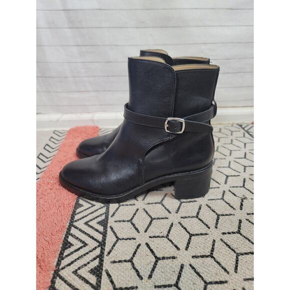 ANN TAYLOR LEATHER BLACK ANKLE BOOTIES, SZ 7 - Picture 5 of 15